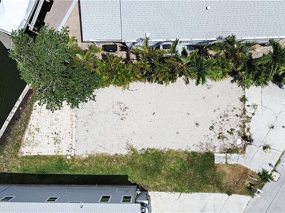 2nd image of 36 Emily LN