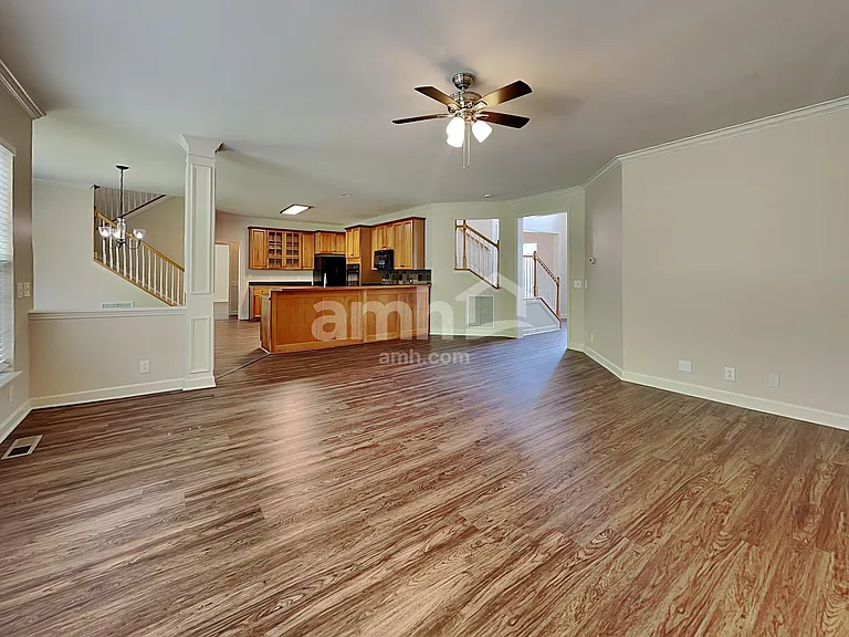 1009 Hickory Bark Ct — Photo 6