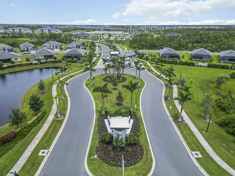 17625 Opal Sand Dr #302 — Photo 45