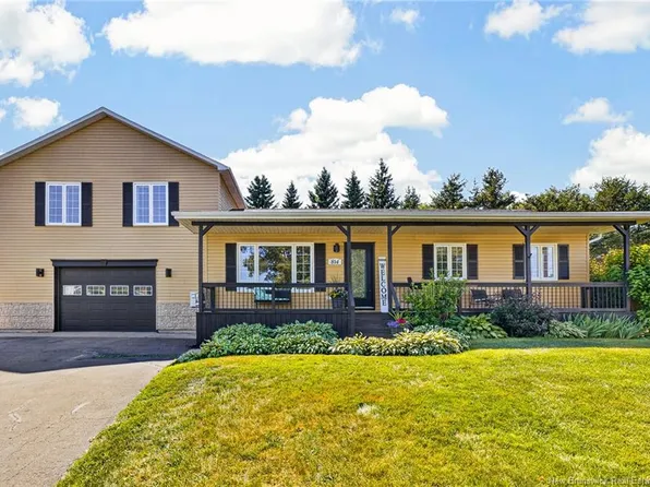 814 Julia Ct, Shediac, NB E4P 1X7
