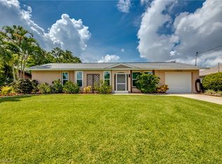 1428 SE 30th St, Cape Coral, FL 33904