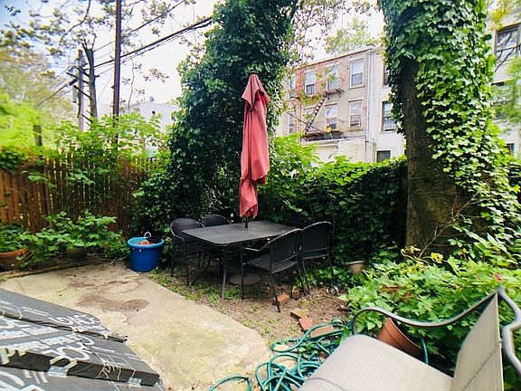 2nd image of 440 Prospect Ave APT 1R