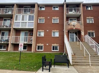 580 Armstrong Rd #407, Kingston, ON K7M8M3