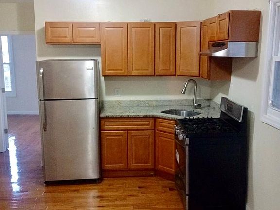 2nd image of 343 S 4th Ave #2