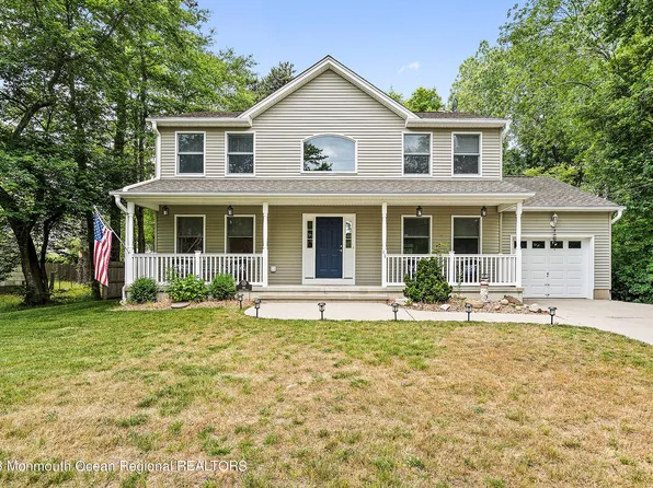 46 Willow Street, Waretown, NJ 08758