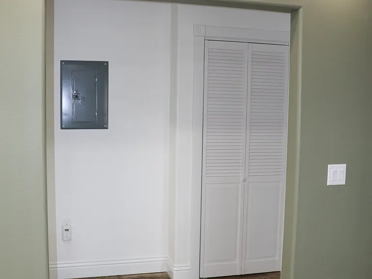 18202 Peppergrove St #18204 — Photo 14