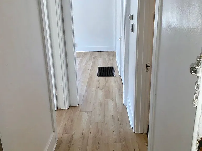 3700 S Pacific Ave #1 — Photo 8