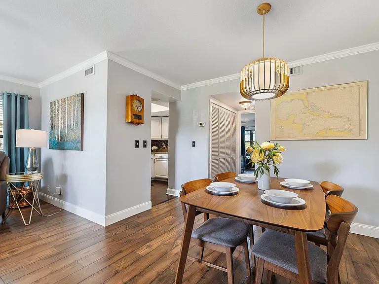671 SW South River Dr #105 — Photo 11