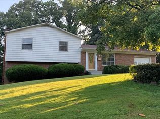 4609 Lakeview Dr NW, Huntsville, AL 35810