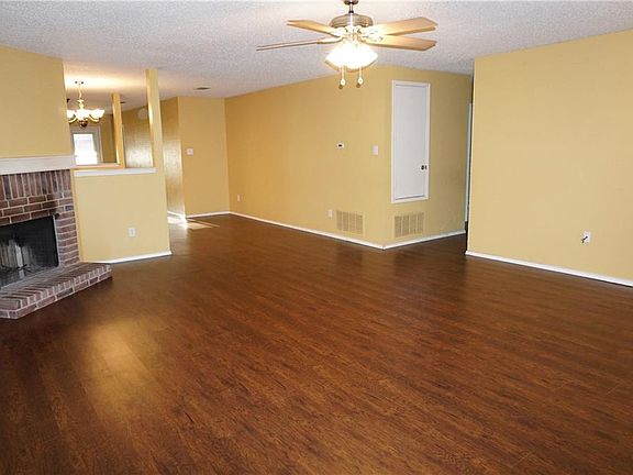 4th image of 3007 Clemente Dr