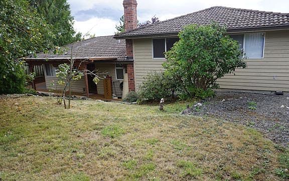 2nd image of 6231 68th Ave NE