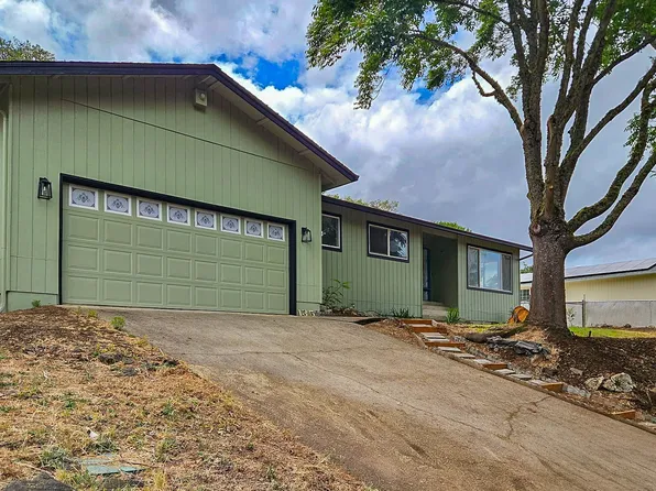 1358 NE Lincoln St, Roseburg, OR 97470