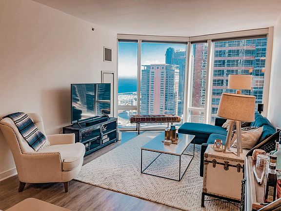 4th image of 535 N McClurg Ct #2408
