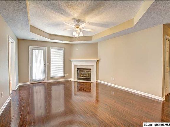 4th image of 107 White Willow Ct