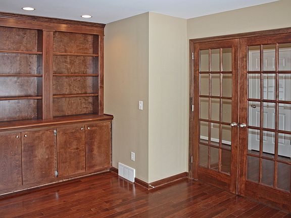 All photos are of model homes in the listed floor plan. Costs may vary depending on upgrades.