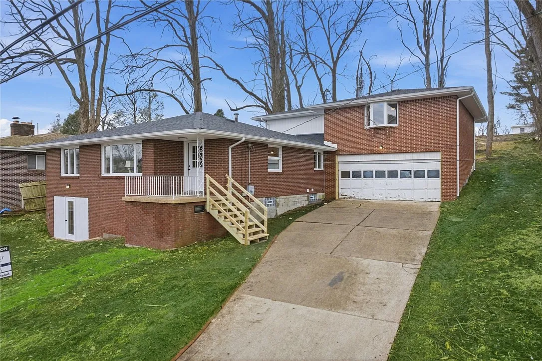 230 Clairmont St photo 1