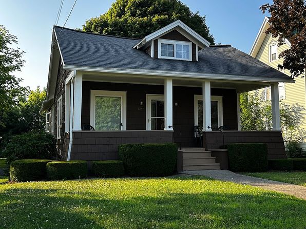125 W Main St