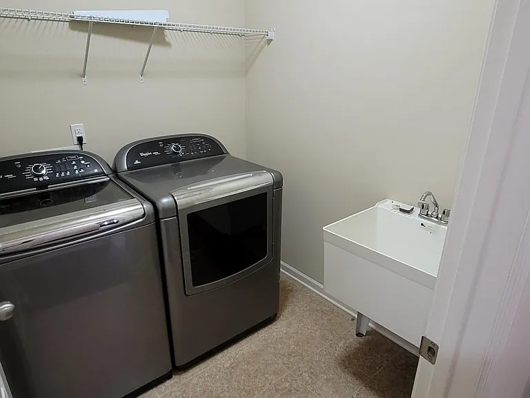 216 Plantation Meadows Ct — Photo 17