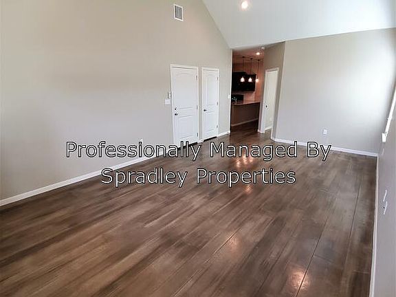 3rd image of 100 Stockton Family Ct