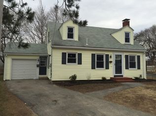 37 Strathmore Rd, South Portland, ME 04106