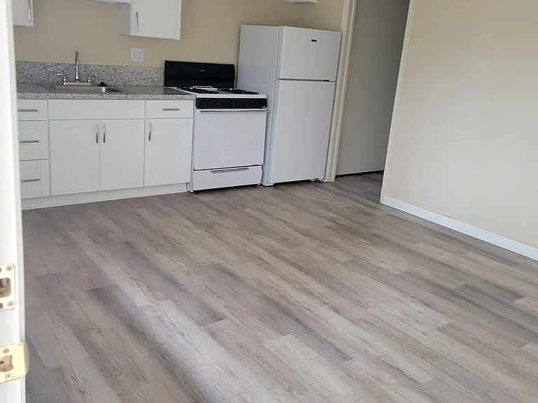 0730 - Nord Station Apartments — Photo 7