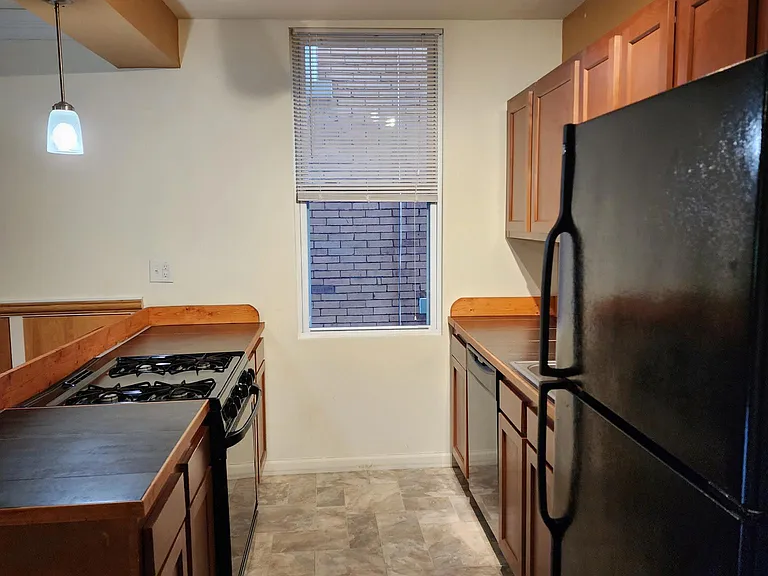 5516 Baywood St #1 — Photo 6