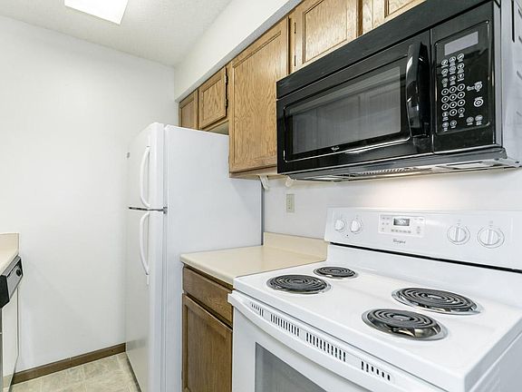 4th image of 1631 N 26th St #1X1