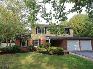 1246 Smithfield St, State College, PA 16801