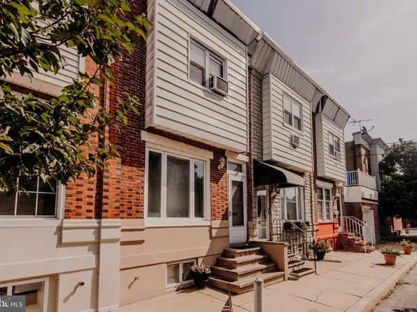 313 Gladstone St, Philadelphia, PA 19148