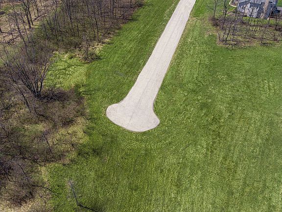 2nd image of 18019 Saint Andrews Dr