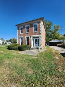 2 E Franklin St, Saint Paul, IN, 47272