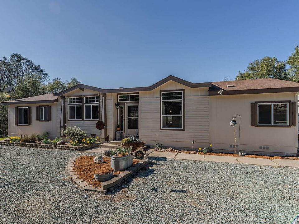 1st image of 4381 Lombardi Dr