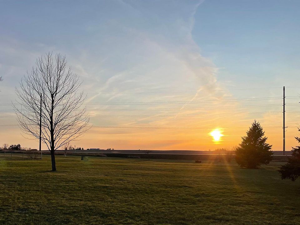 2nd image of 1841 Golf Course Blvd