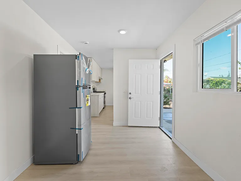 1072 Casa Hermosa Dr — Photo 4