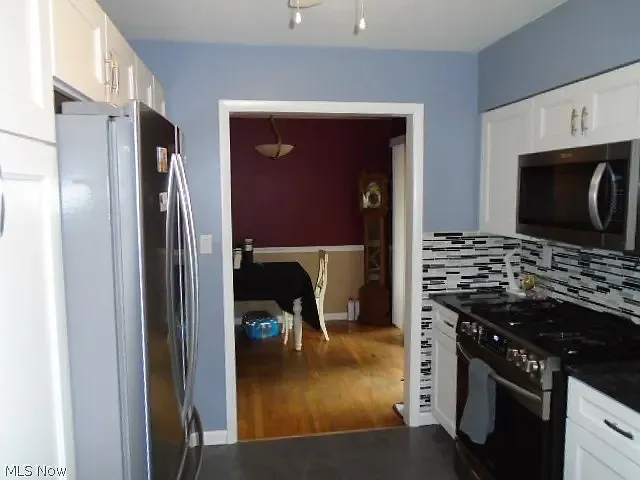 9394 Ledge Acres Rd — Photo 4