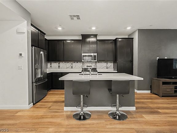 3rd image of 965 Nevada State Dr #4104