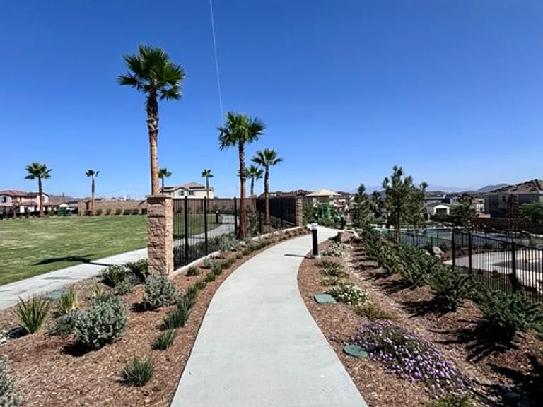 31133 Antares St — Photo 23