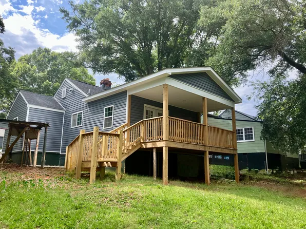 707 Cedar Ave, South Boston, VA 24592