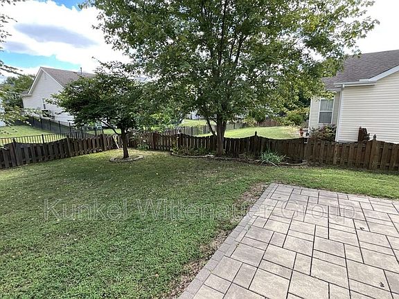 3rd image of 6816 Brandywine Ct