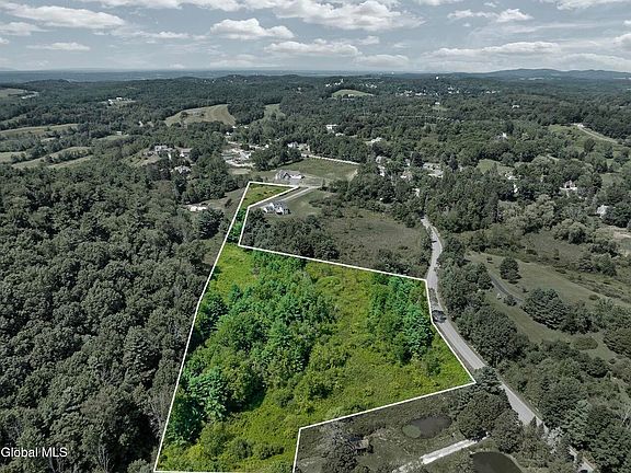 5th image of 37 Mammoth Spring Road