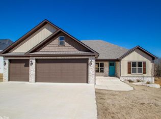 1503 Creekview Dr, Sherwood, AR 72120