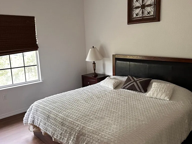 117 S Sherrill St — Photo 7
