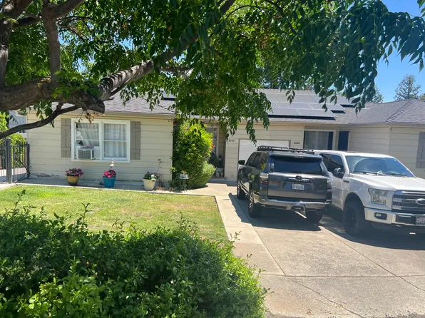2240 Overlook Dr, Walnut Creek, CA 94597