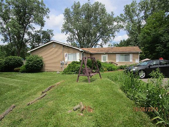 4th image of 2664 Miller Ave
