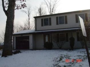 1106 Creekside Dr, Altoona, PA 16601