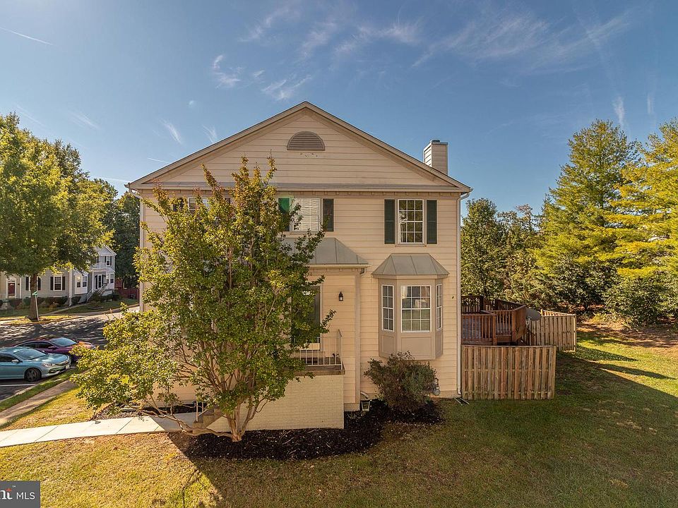 1st image of 12850 Hyannis Ln