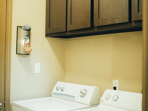 4th image of 6605 Garden Woods Ave APT B