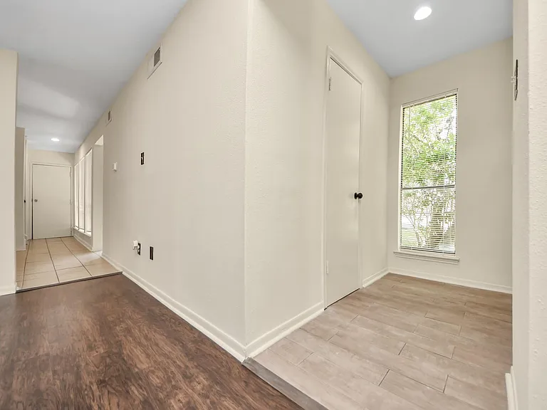 9001 Imogene St #A — Photo 30
