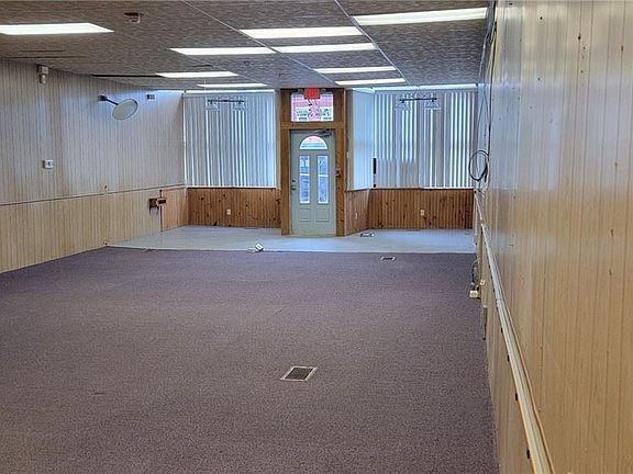2nd image of 72 Public Sq