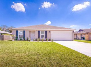 1381 SE Bayharbor St, Port Saint Lucie, FL 34983